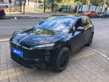 Hongqi Tiangong 08
