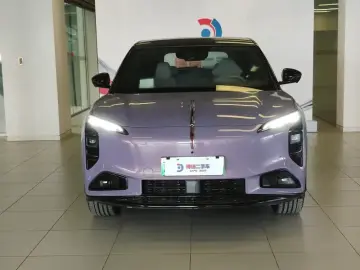 2025 Hongqi Tiangong 08 с пробегом 2 400 км