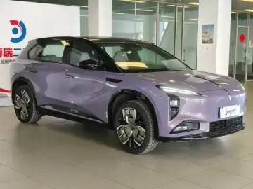 2025 Hongqi Tiangong 08 с пробегом 2 400 км