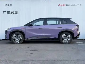 2025 Hongqi Tiangong 08 с пробегом 12 200 км