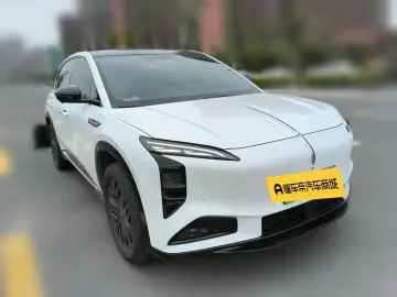 2025 Hongqi Tiangong 08 с пробегом 21 100 км