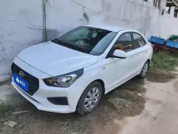 Hyundai Reina