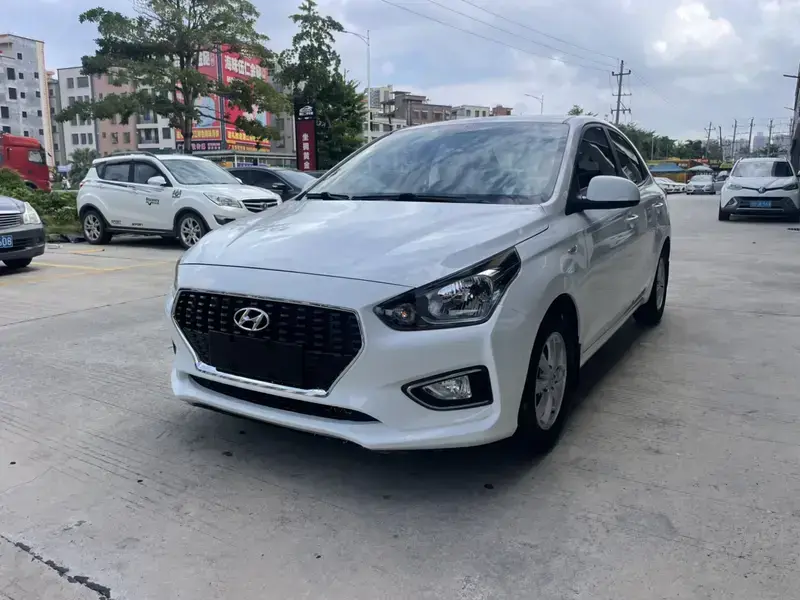 2017 Hyundai Reina с пробегом 76 000 км