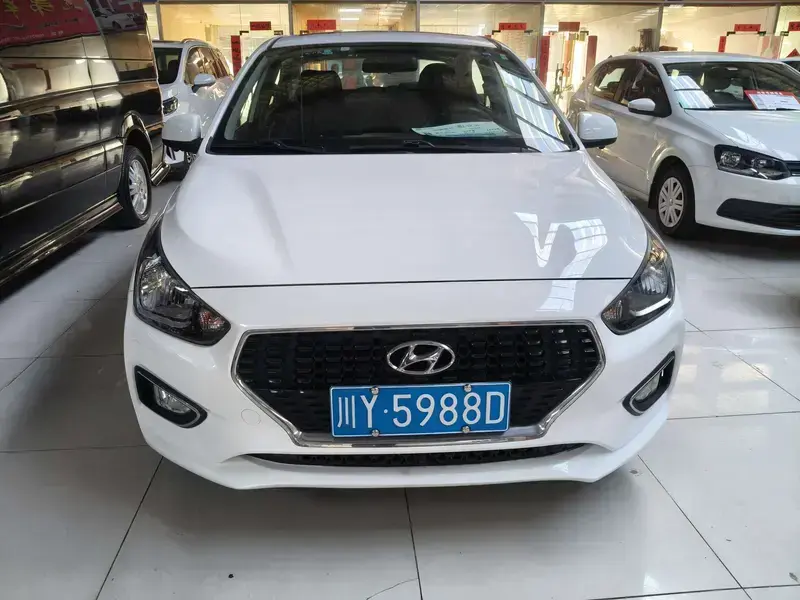 2017 Hyundai Reina с пробегом 60 000 км