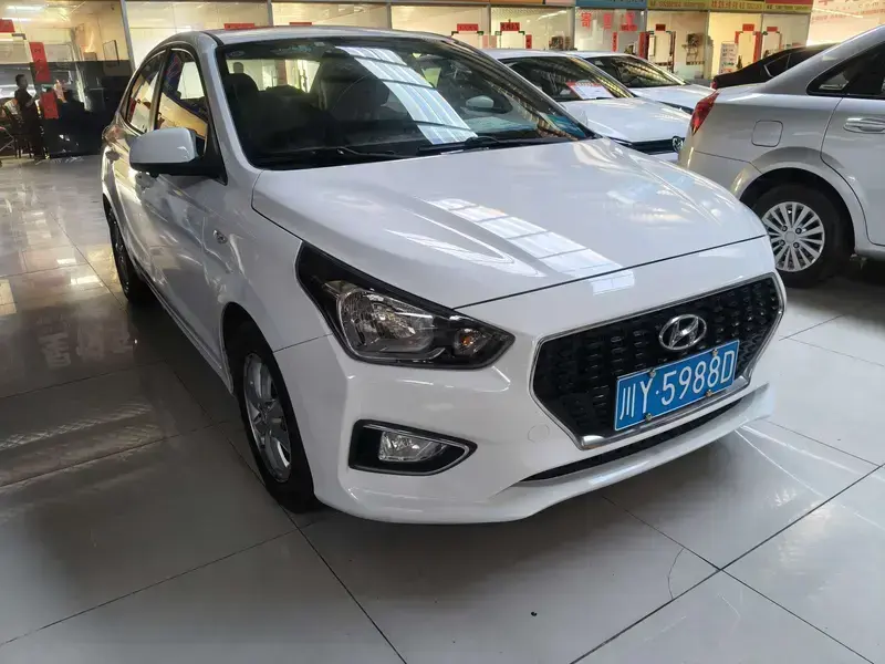 2017 Hyundai Reina с пробегом 60 000 км