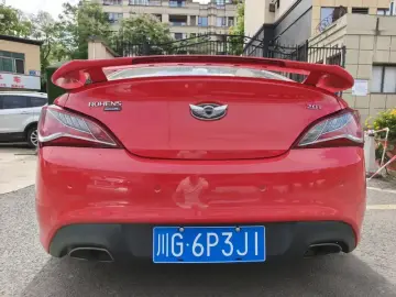 2012 Hyundai Genesis Coupe с пробегом 118 000 км