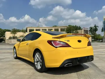 2012 Hyundai Genesis Coupe с пробегом 109 000 км