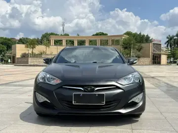 2012 Hyundai Genesis Coupe с пробегом 101 000 км