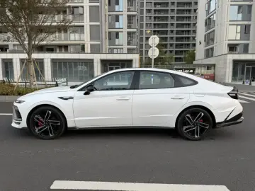 2024 Hyundai Sonata с пробегом 8 100 км