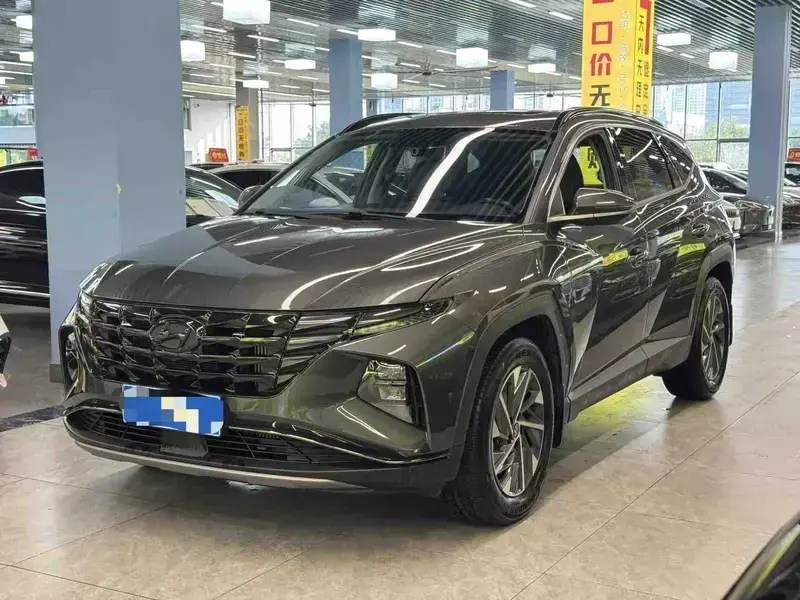 2023 Hyundai Tucson с пробегом 33 000 км