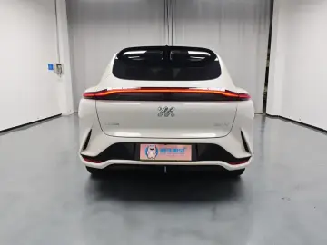 2023 IM Motors (Zhiji) LS7 с пробегом 36 000 км