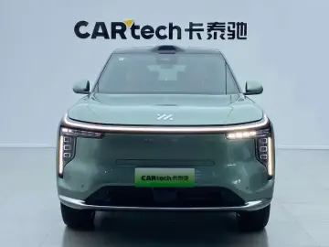 2026 IM Motors (Zhiji) LS8 с пробегом 10 500 км