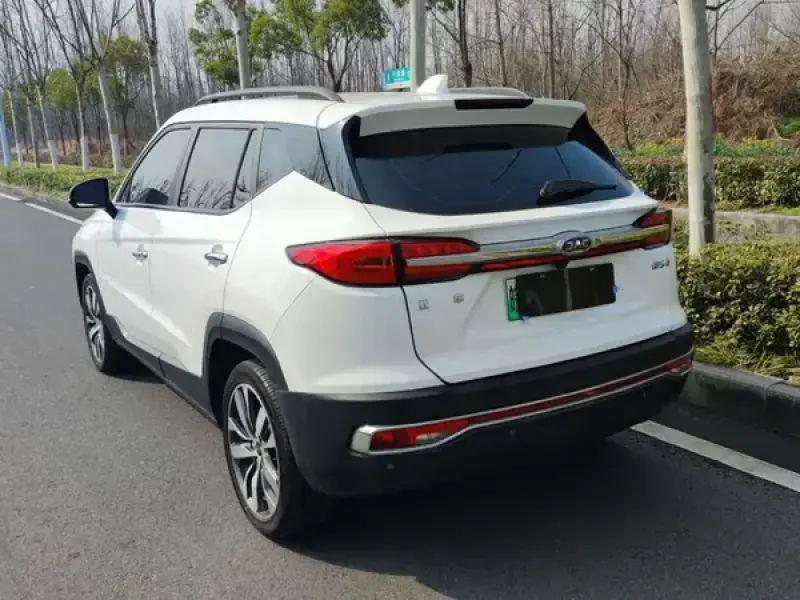 2019 JAC iEVS4 с пробегом 65 000 км