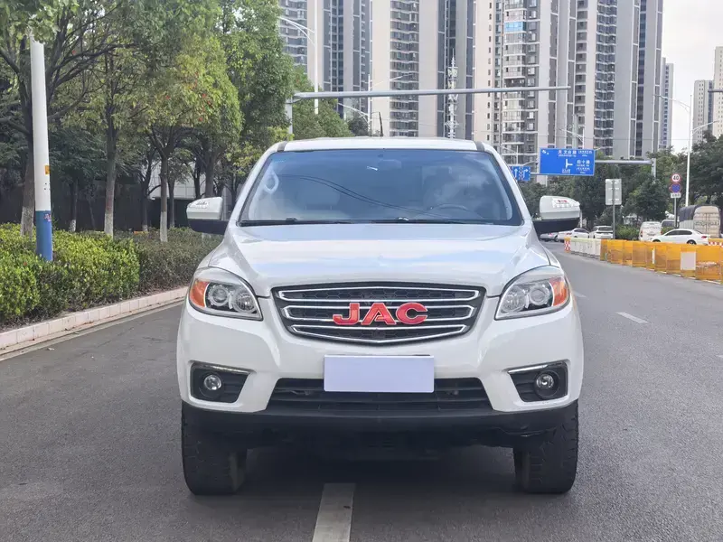 2016 JAC T6 с пробегом 113 000 км