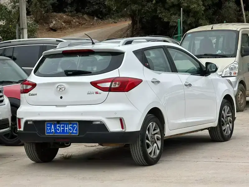 2015 JAC S2 с пробегом 91 000 км