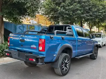 2022 JAC T8 с пробегом 58 000 км