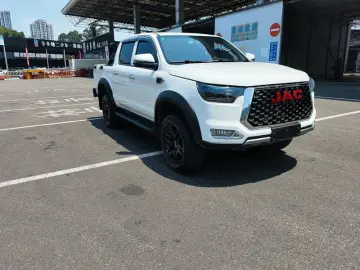 2024 JAC T8 с пробегом 40 000 км