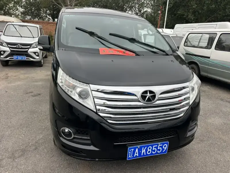 2013 JAC M5 с пробегом 100 000 км