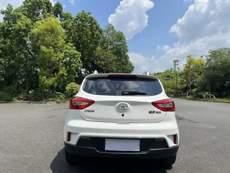 2015 JAC S2 с пробегом 86 000 км