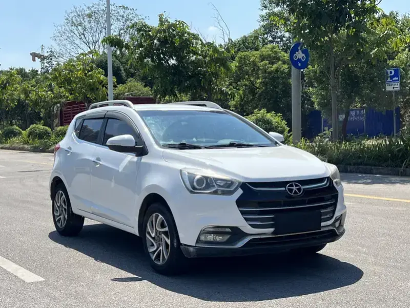2015 JAC S2 с пробегом 110 000 км