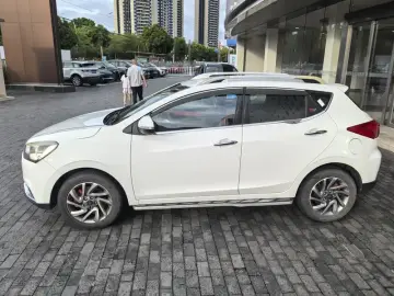 2015 JAC S2 с пробегом 76 000 км