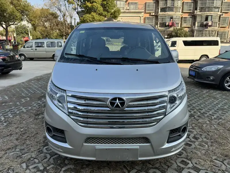 2013 JAC M5 с пробегом 110 000 км