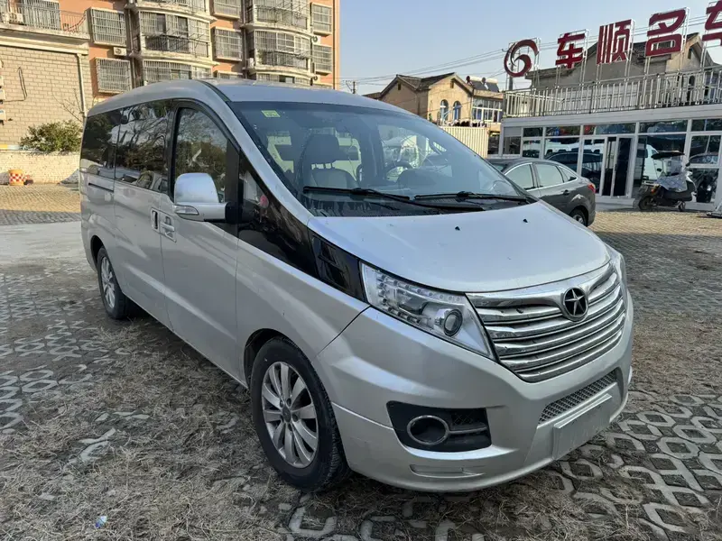 2013 JAC M5 с пробегом 110 000 км