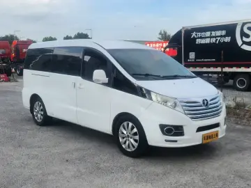 2014 JAC M5 с пробегом 82 000 км