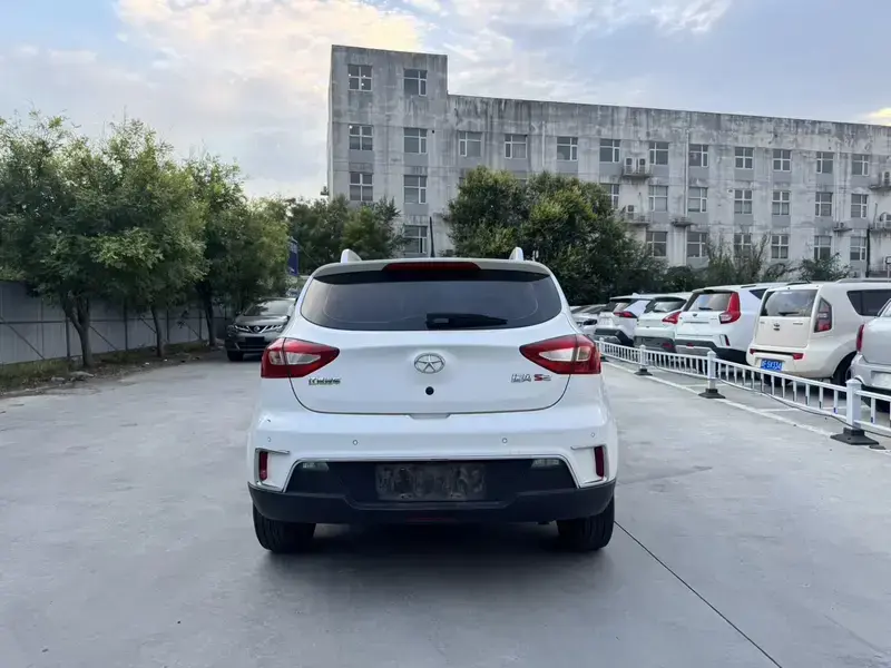 2015 JAC S2 с пробегом 104 000 км
