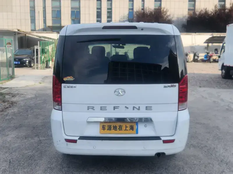 2014 JAC M5 с пробегом 82 000 км