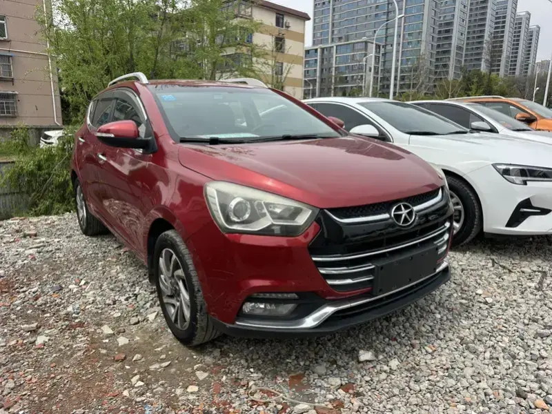 2015 JAC S2 с пробегом 70 000 км