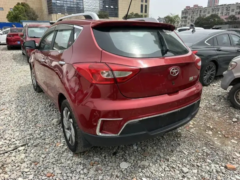 2015 JAC S2 с пробегом 70 000 км