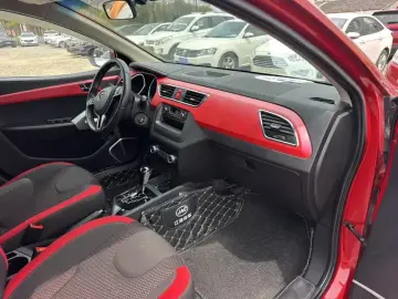 2015 JAC S2 с пробегом 70 000 км