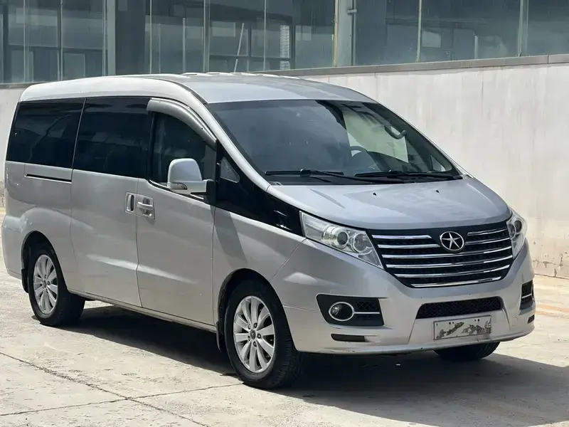 2014 JAC M5 с пробегом 100 000 км