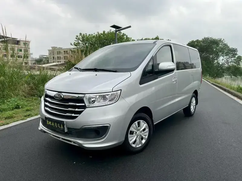 2021 JAC Refine M3 с пробегом 40 000 км