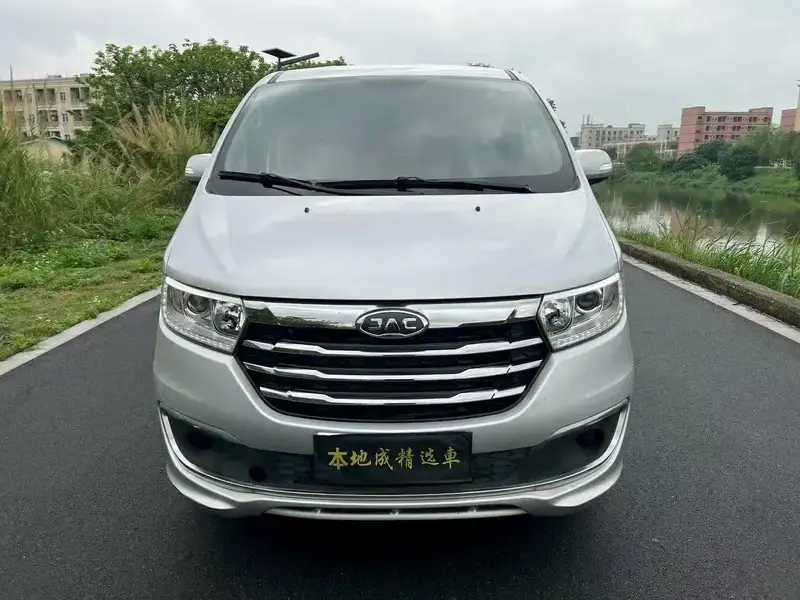 2021 JAC Refine M3 с пробегом 40 000 км