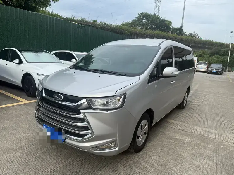 2021 JAC M4 с пробегом 45 000 км