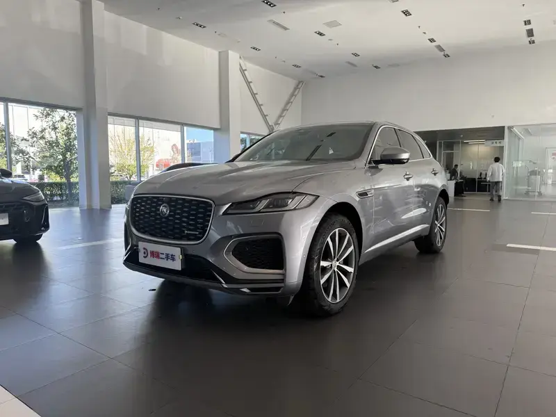 2021 Jaguar F-Pace с пробегом 68 000 км