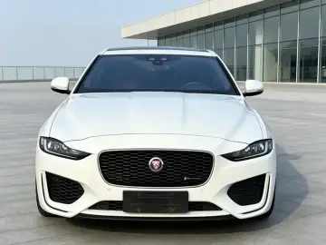 2020 Jaguar XE с пробегом 90 000 км