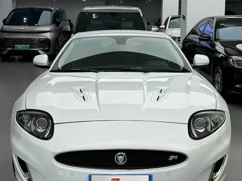 2012 Jaguar XK с пробегом 97 000 км