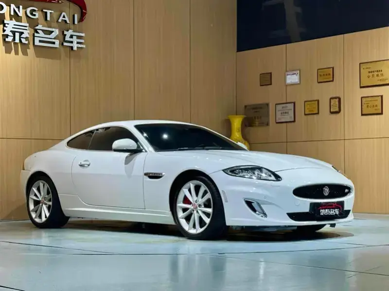 2012 Jaguar XK с пробегом 77 000 км