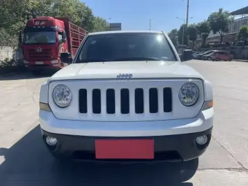 2014 Jeep Liberty (Patriot) с пробегом 146 000 км