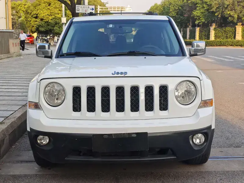 2015 Jeep Liberty (Patriot) с пробегом 110 000 км