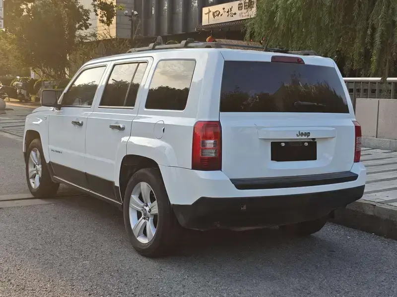 2015 Jeep Liberty (Patriot) с пробегом 110 000 км