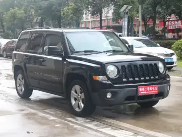 2015 Jeep Liberty (Patriot) с пробегом 87 000 км