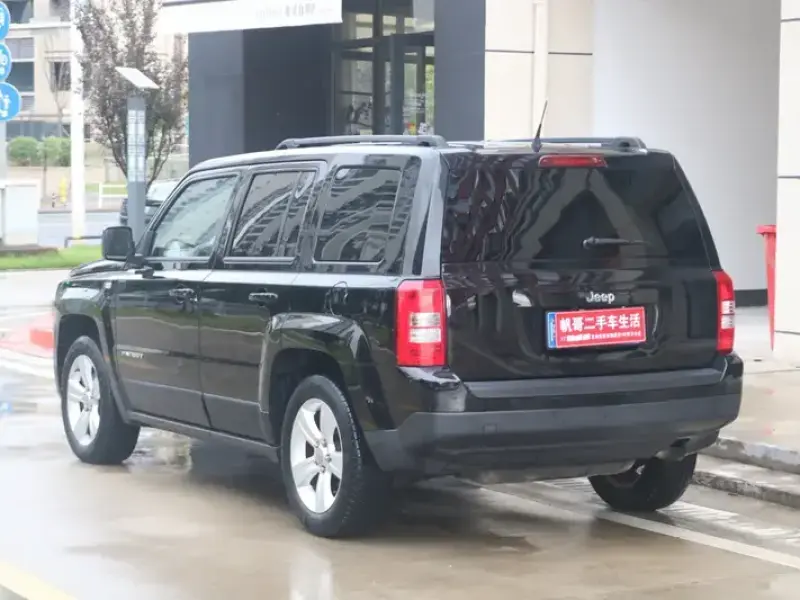 2015 Jeep Liberty (Patriot) с пробегом 87 000 км