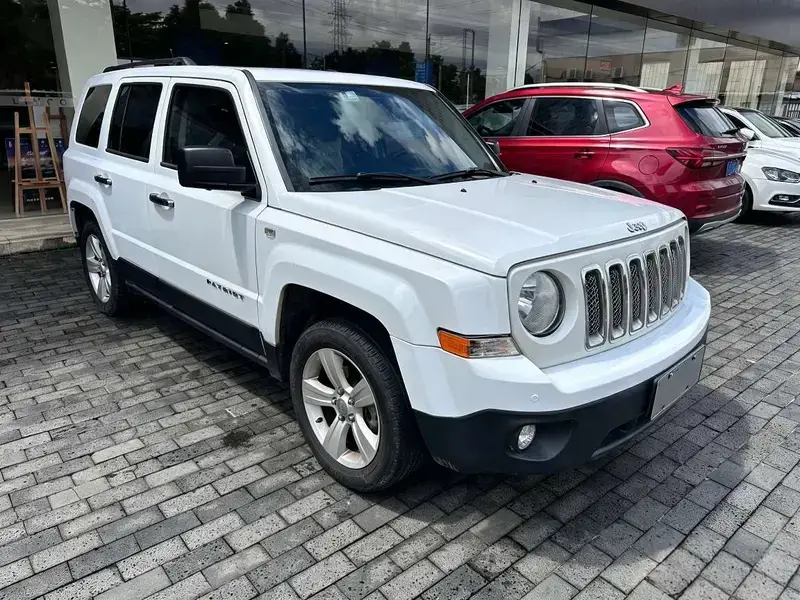 2015 Jeep Liberty (Patriot) с пробегом 120 000 км