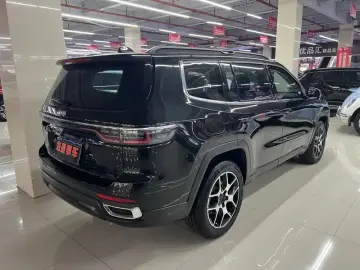 2022 Jeep Grand Commander с пробегом 65 000 км