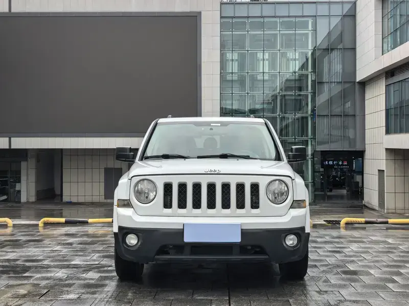 2014 Jeep Liberty (Patriot) с пробегом 130 000 км
