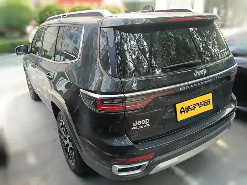 2022 Jeep Grand Commander с пробегом 48 100 км